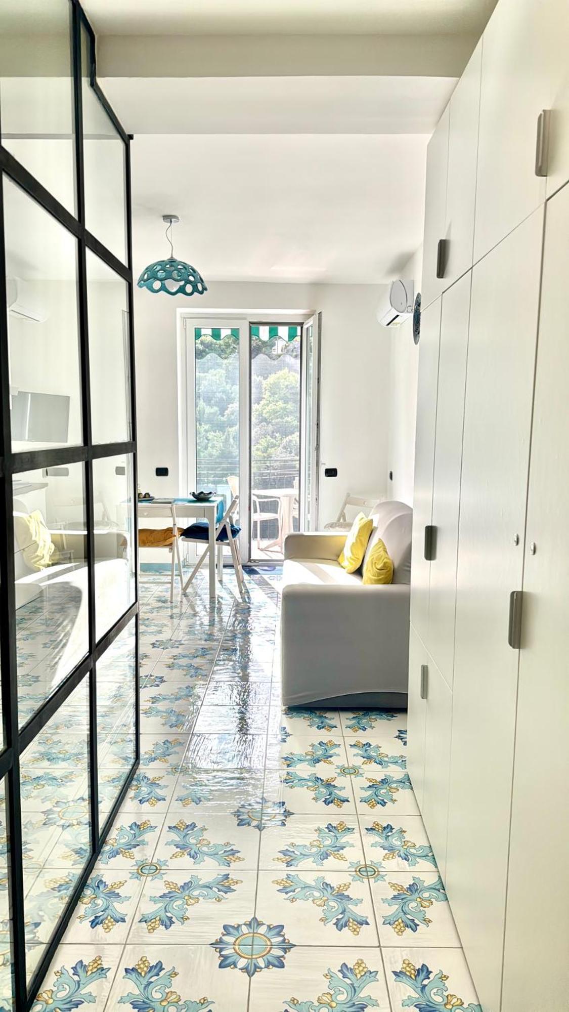 Apartmán Panoramic Flat Amalfi Coast - Sea View 1 Vietri Exteriér fotografie