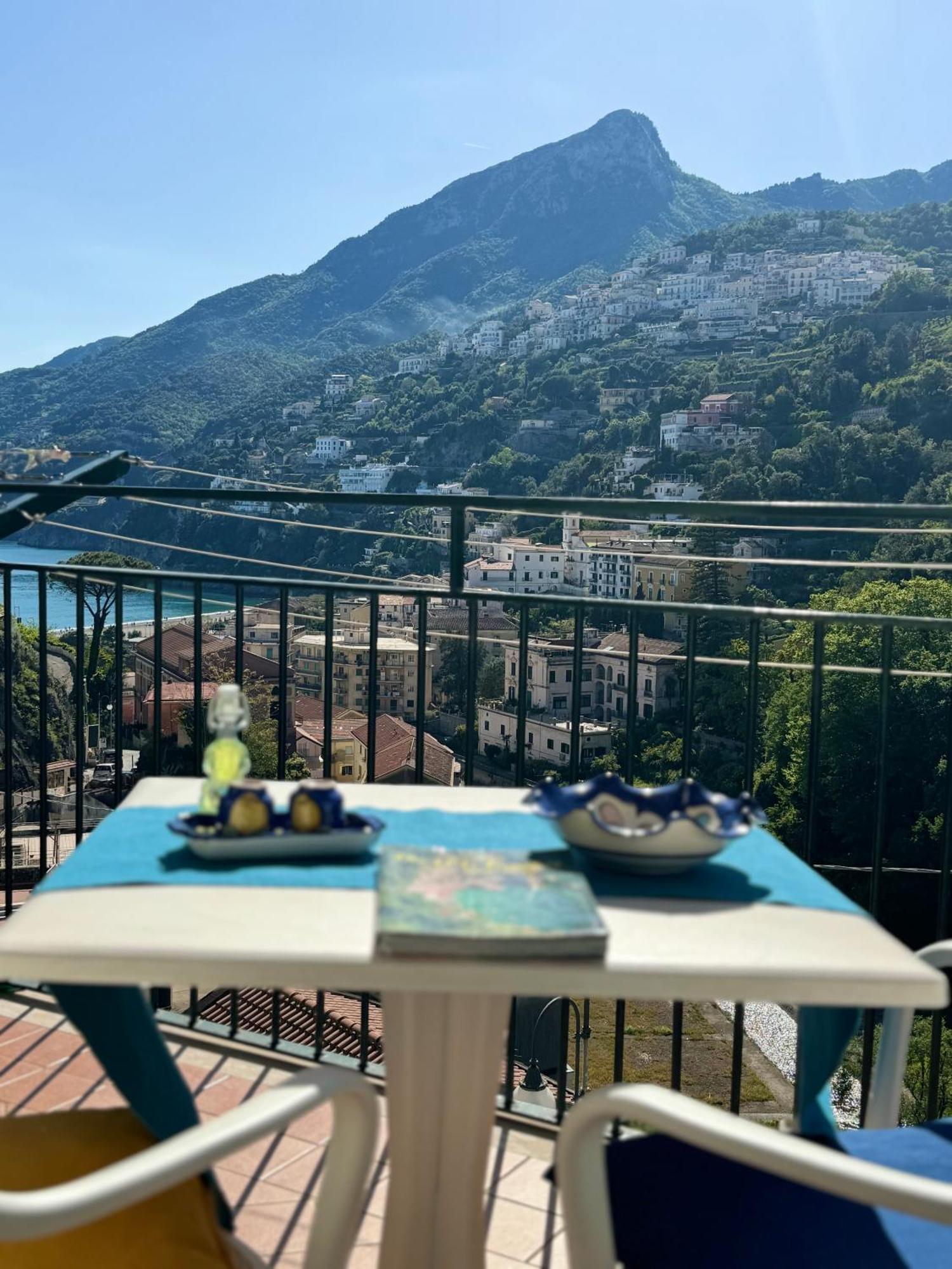 Apartmán Panoramic Flat Amalfi Coast - Sea View 1 Vietri Exteriér fotografie