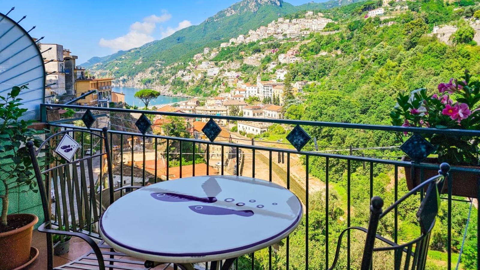 Apartmán Panoramic Flat Amalfi Coast - Sea View 1 Vietri Exteriér fotografie