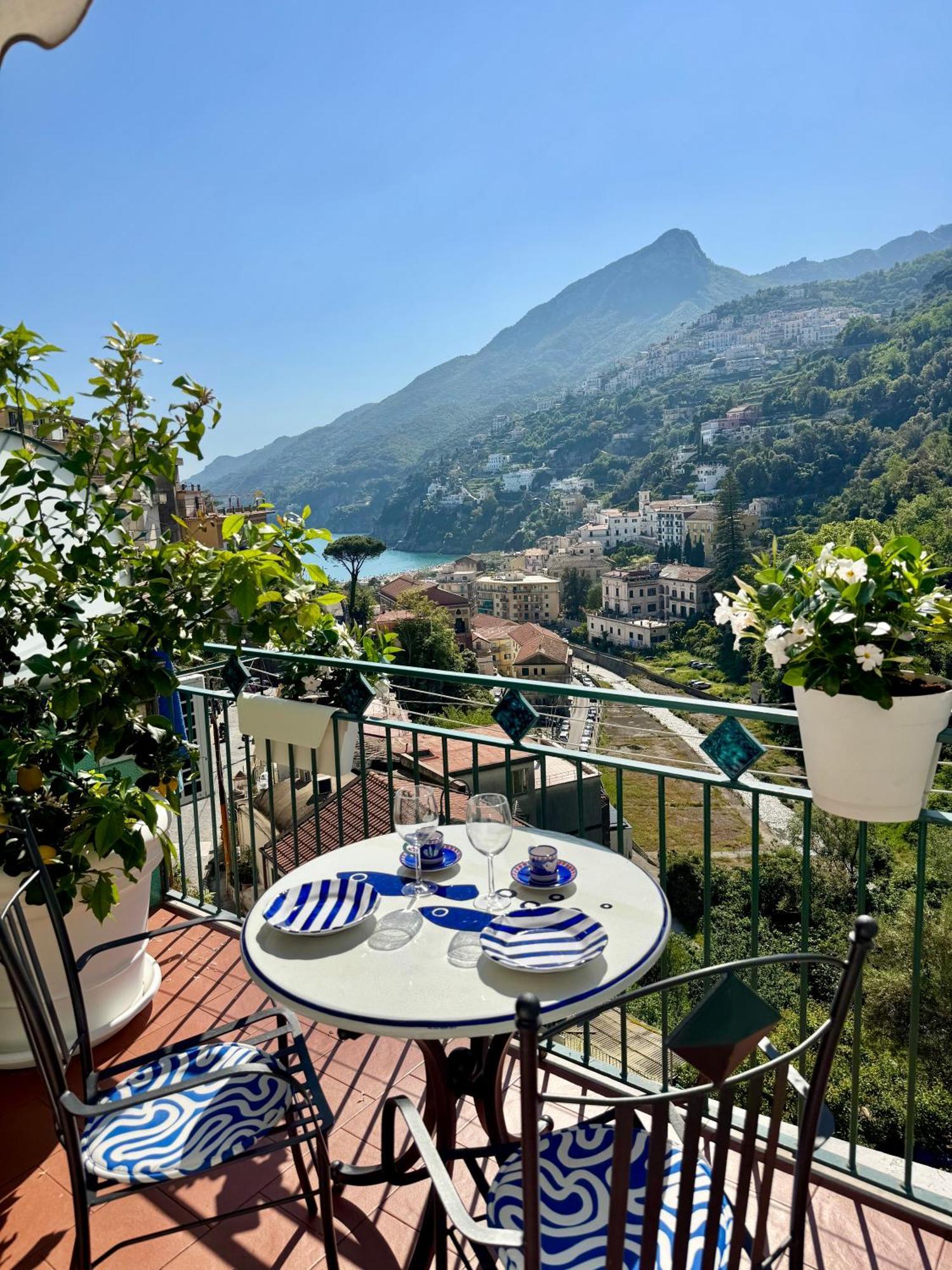 Apartmán Panoramic Flat Amalfi Coast - Sea View 1 Vietri Exteriér fotografie
